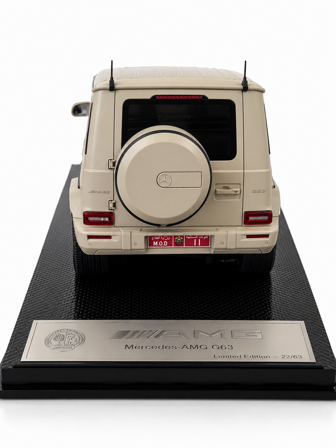 SE Models Mercedes-Benz AMG G63 2025 – Military Sand Beige (1:18 Resin, Limited to 63 pcs # 22/63)