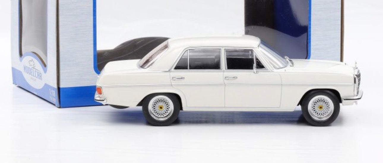 Model Car Group 1:18 Mercedes-Benz 200 D (W115) – White