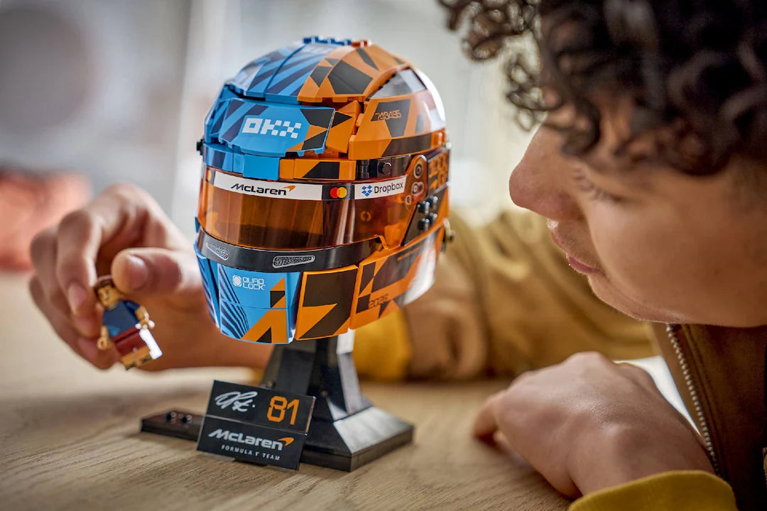 LEGO® McLaren Mastercard F1® Team Oscar Piastri Helmet
