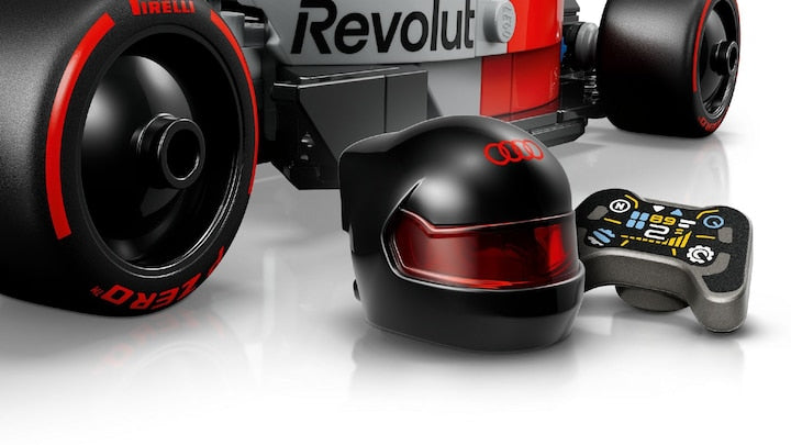 Audi Revolut F1® Team R26 Race Car | LEGO®